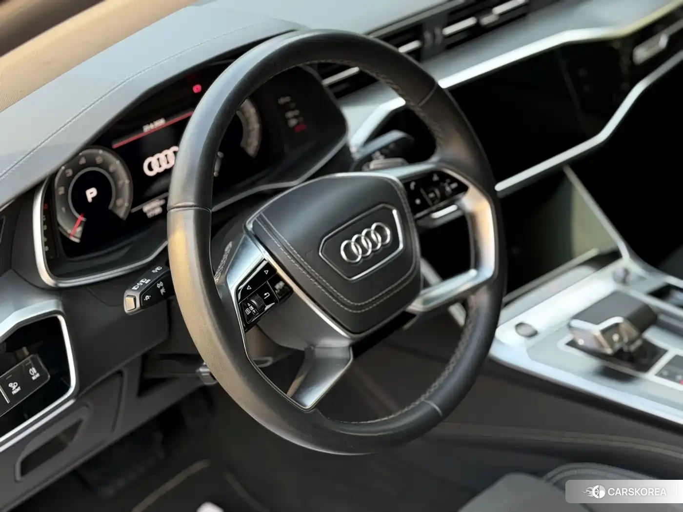 Audi A7L id 4600921 из Китая 11
