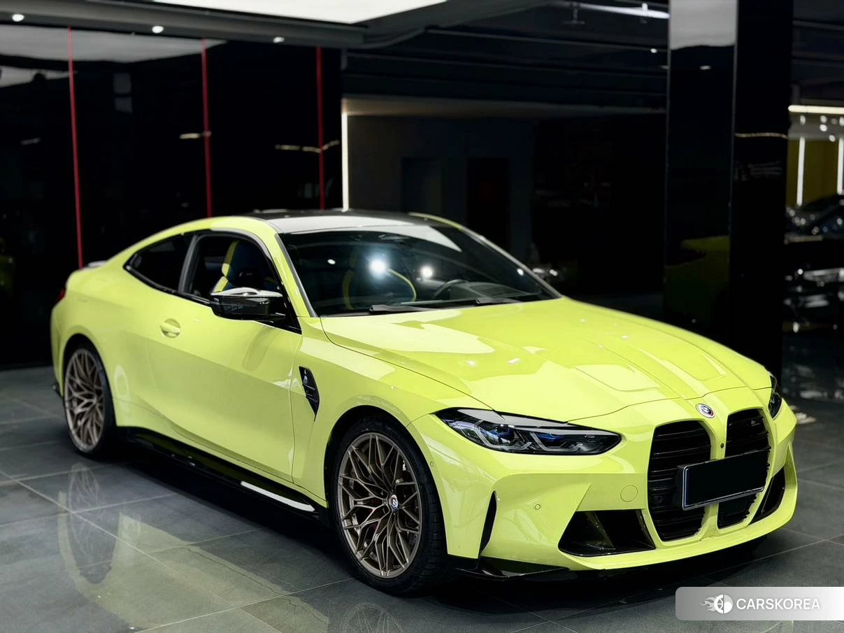 BMW M4 2022 Желтый из Китая, фото 6