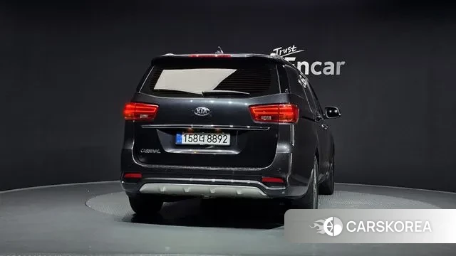 Kia The New Carnival id 3045386 из Кореи 14