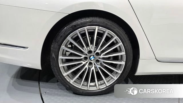 BMW 7 Series (G11) id 4864956 из Кореи 26