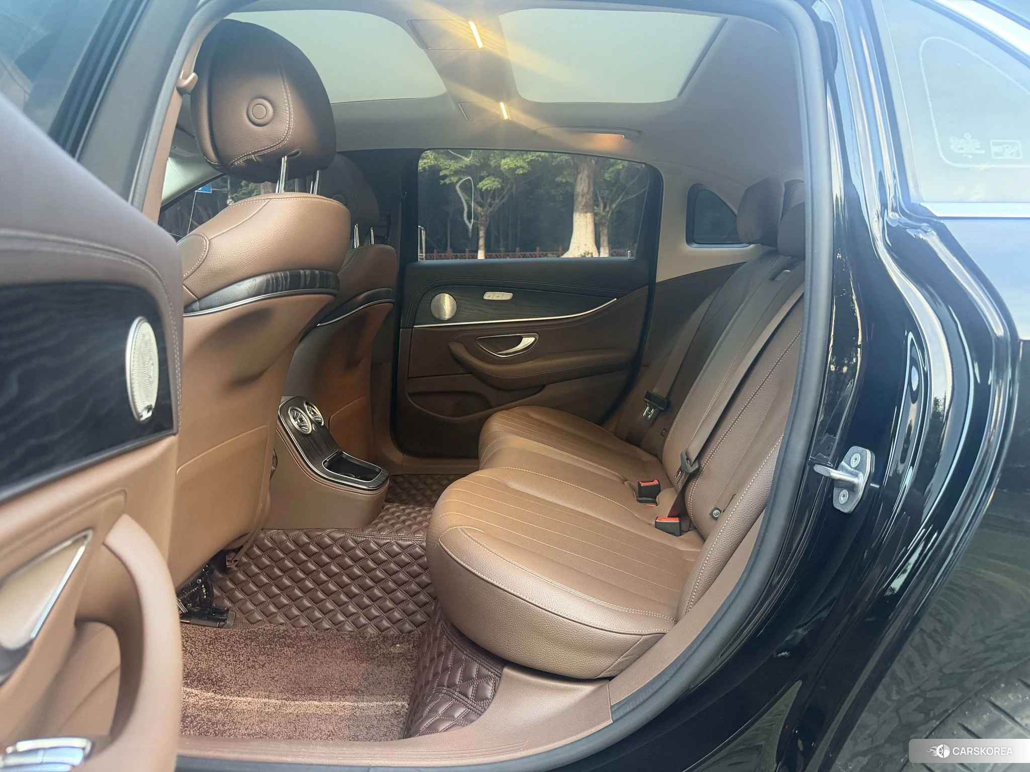 Mercedes-Benz E-Class id 4498889 из Китая 13