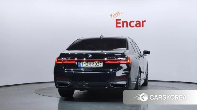 BMW 7 Series (G11) id 4585948 из Кореи 29
