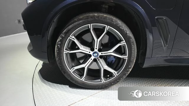 BMW X5 (G05) id 4656979 из Кореи 26