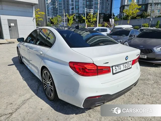 BMW 5 Series (G30) id 3275320 из Кореи 14