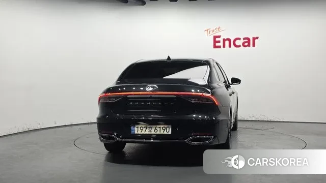 Hyundai The New Grandeur IG id 3764737 из Кореи 14