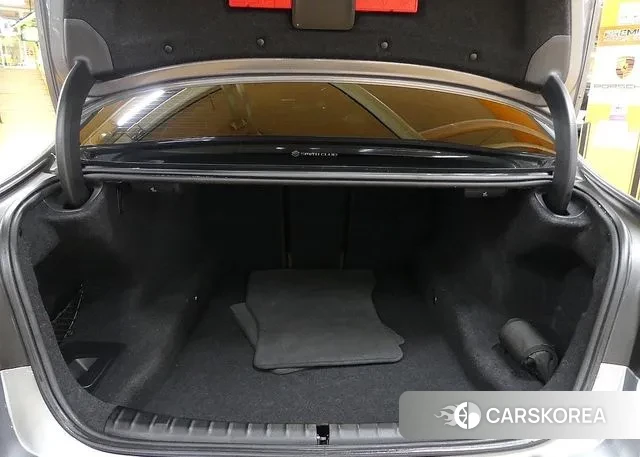 BMW 5 Series (G30) id 3348313 из Кореи 14