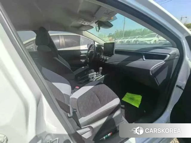 Toyota Corolla 2023 Белый из Китая, фото 4