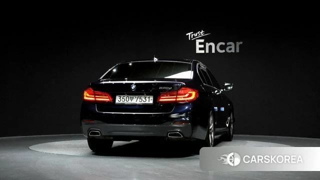 BMW 5 Series (G30) id 4356412 из Кореи 26