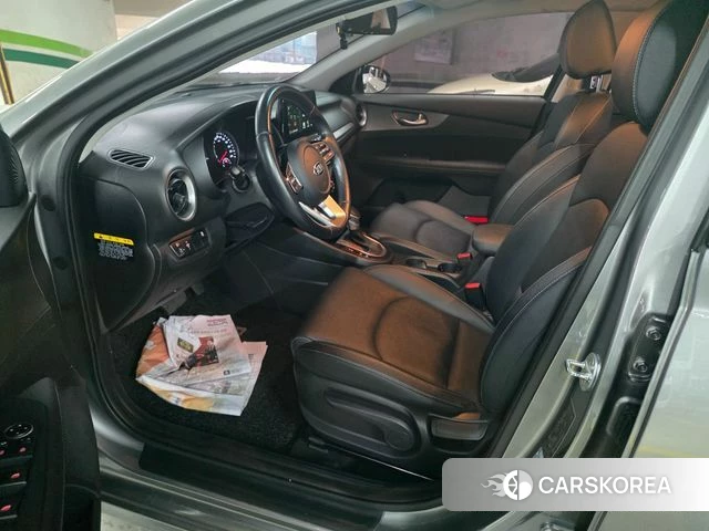 Kia Come New K3 id 4574426 из Кореи 9