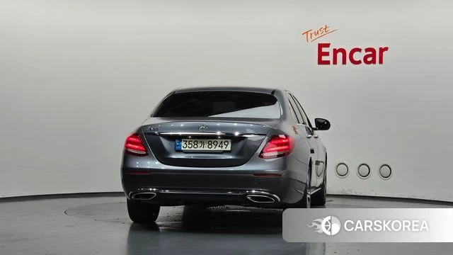 Mercedes-Benz E-Class W213 id 4703473 из Кореи 26