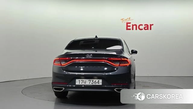 Hyundai Grandeur IG id 3905951 из Кореи 14