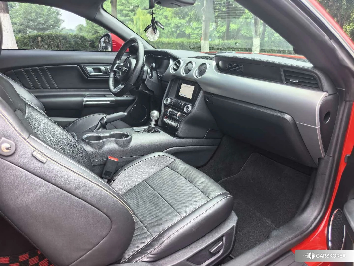 Ford Mustang id 4461780 из Китая 7