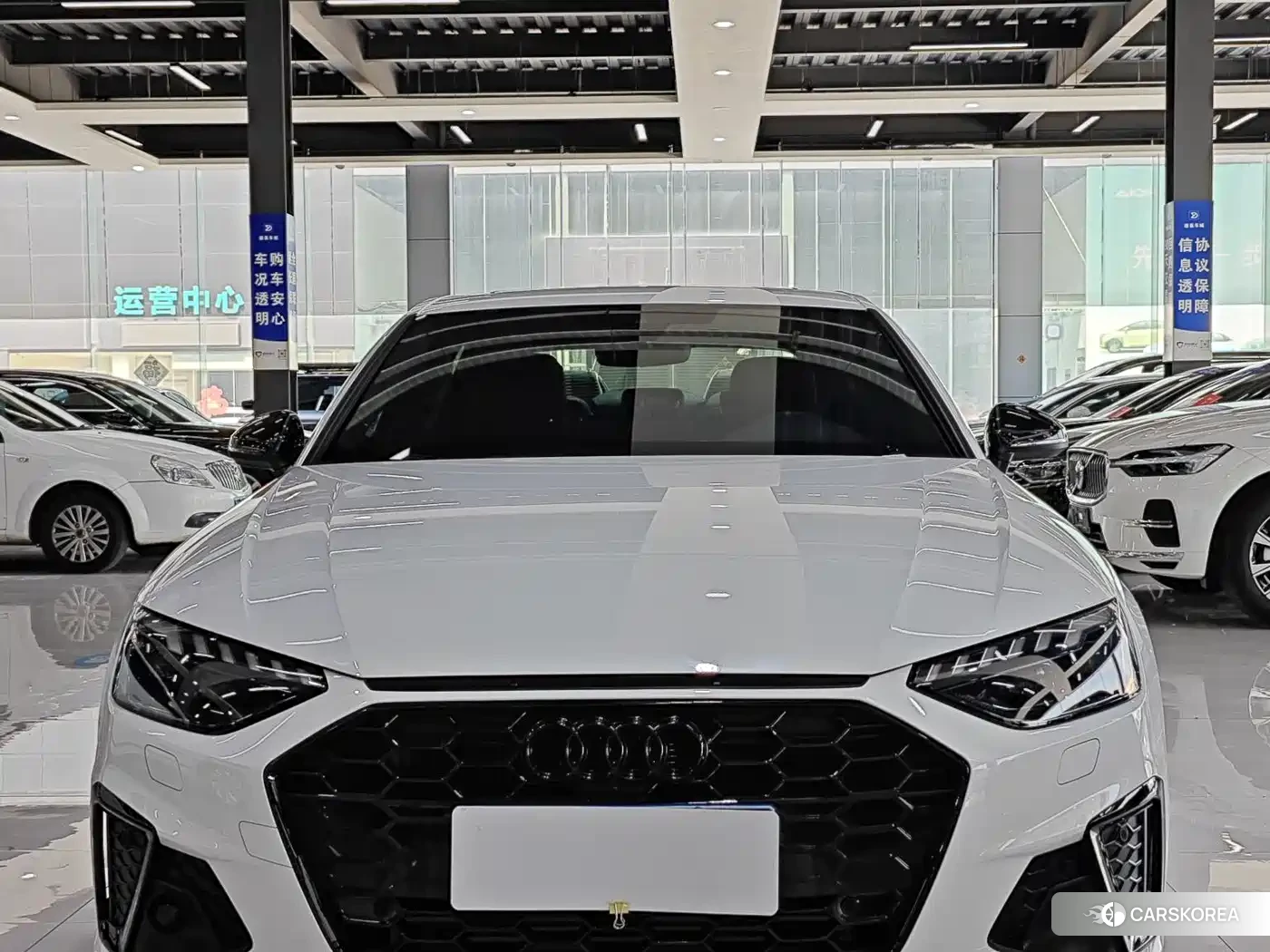 Audi A4L 2025 Белый из Китая, фото 4