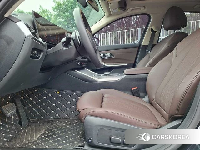 BMW 3 series id 4333268 из Китая 17