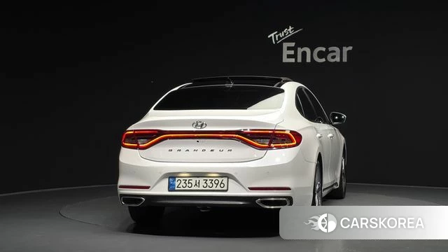 Hyundai Grandeur IG id 4530856 из Кореи 27