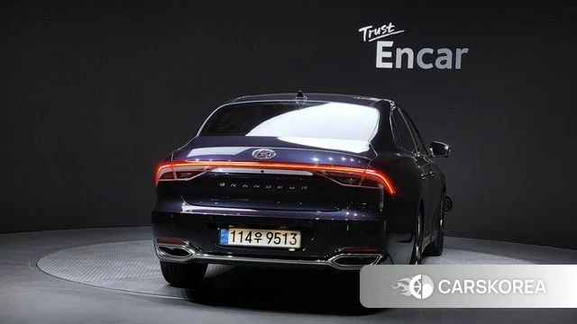 Hyundai The New Grandeur IG id 4324025 из Кореи 25