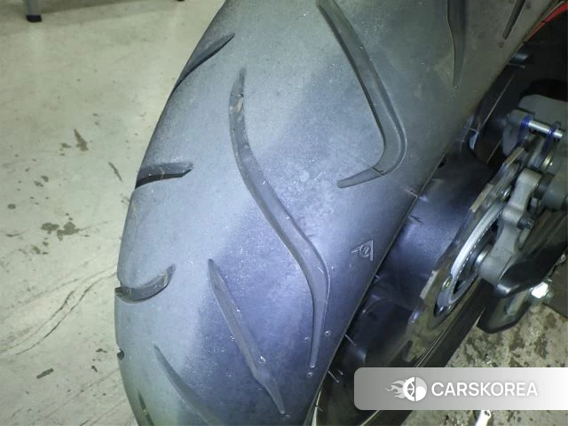 Honda CBR400R id 4184965 из Японии 28