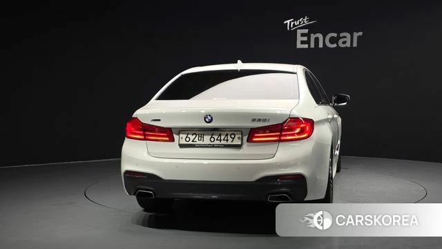 BMW 5 Series (G30) id 4459263 из Кореи 25