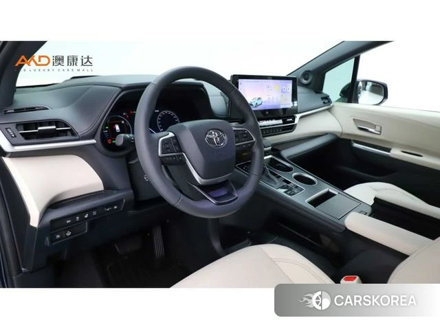 Toyota Grevia 2024 Синий из Китая, фото 5