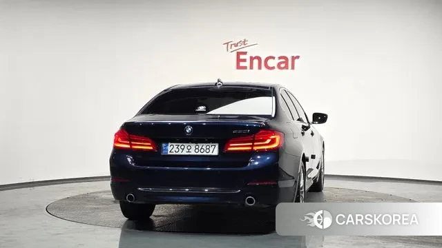 BMW 5 Series (G30) id 3671966 из Кореи 14