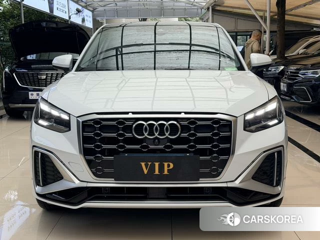 Audi Q2L id 4278675 из Китая 11