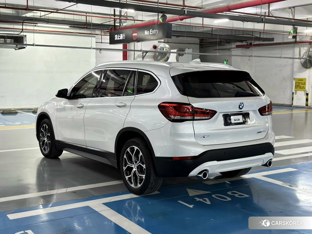 BMW X1 id 4421198 из Китая 16