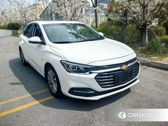 Chevrolet Cruze 2022 Белый из Китая, фото 4