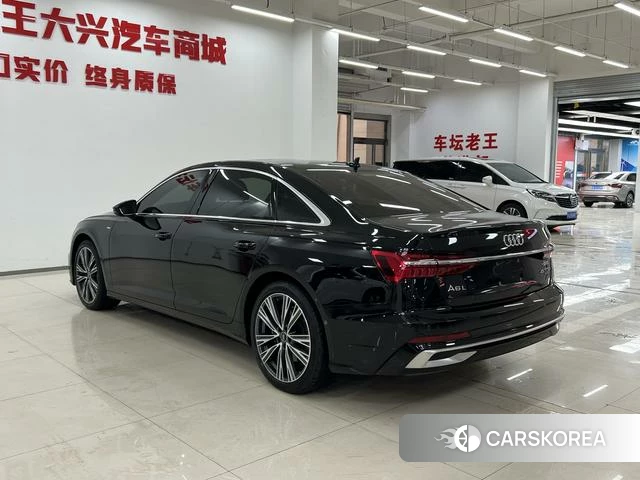 Audi A6L id 4263678 из Китая 12