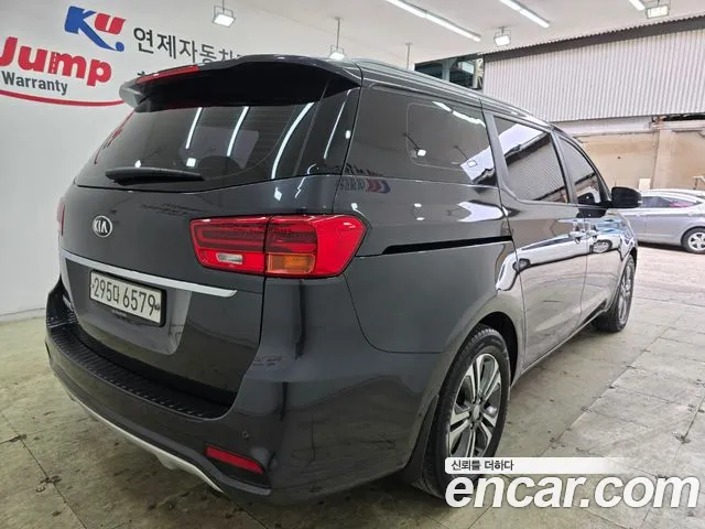 Kia The New Carnival id 2759808 из Кореи 14