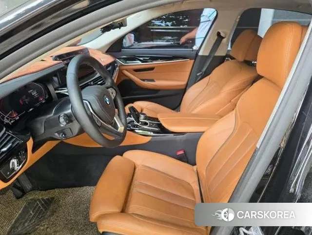 BMW 5 Series (G30) id 3012044 из Кореи 4