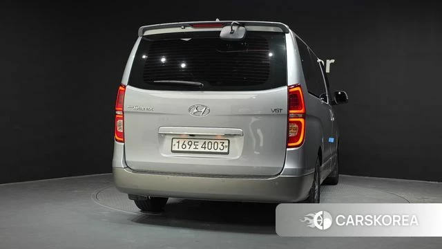 Hyundai The New Grand Starex id 4557393 из Кореи 14