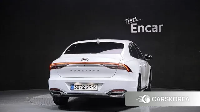 Hyundai The New Grandeur IG Hybrid id 3635478 из Кореи 14