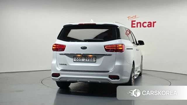Kia The New Carnival id 4285798 из Кореи 14