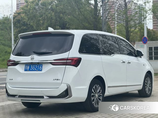 Buick GL8 id 3889961 из Китая 15