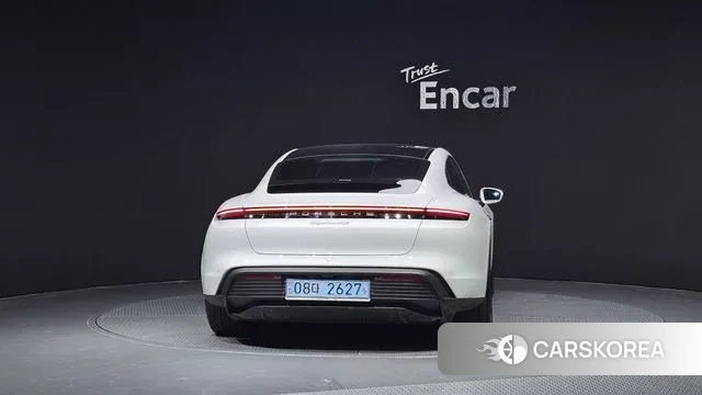 Porsche Taycan id 3525140 из Кореи 14