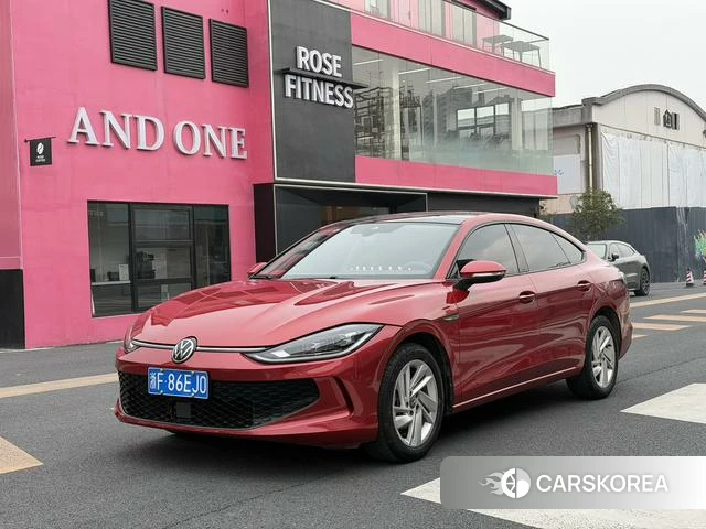 Volkswagen Lingdu 2023 Красный из Китая, фото 4