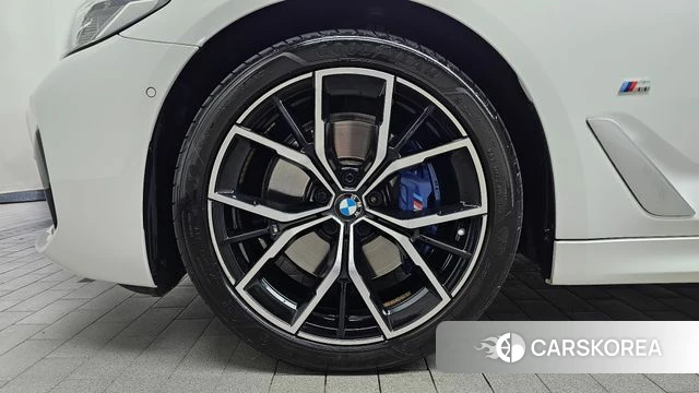 BMW 5 Series (G30) id 4881343 из Кореи 25