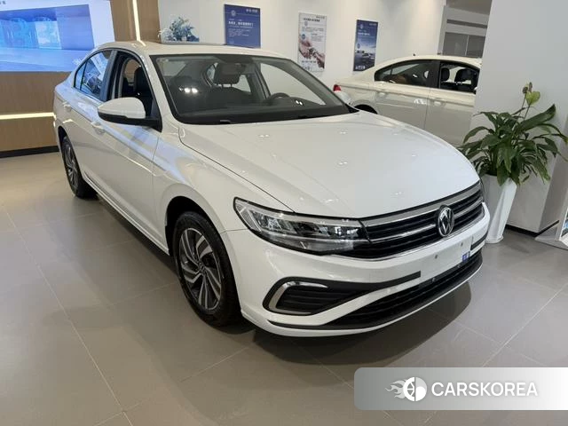 Volkswagen Bora id 4342096 из Китая 11