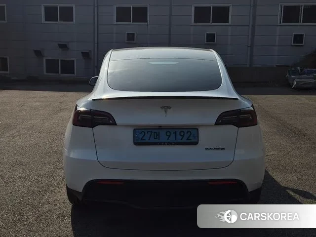 Tesla Model Y id 3605837 из Кореи 12