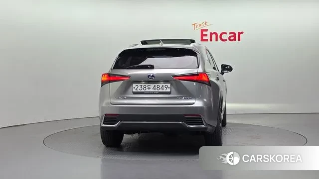 Lexus NX300h id 3449427 из Кореи 14