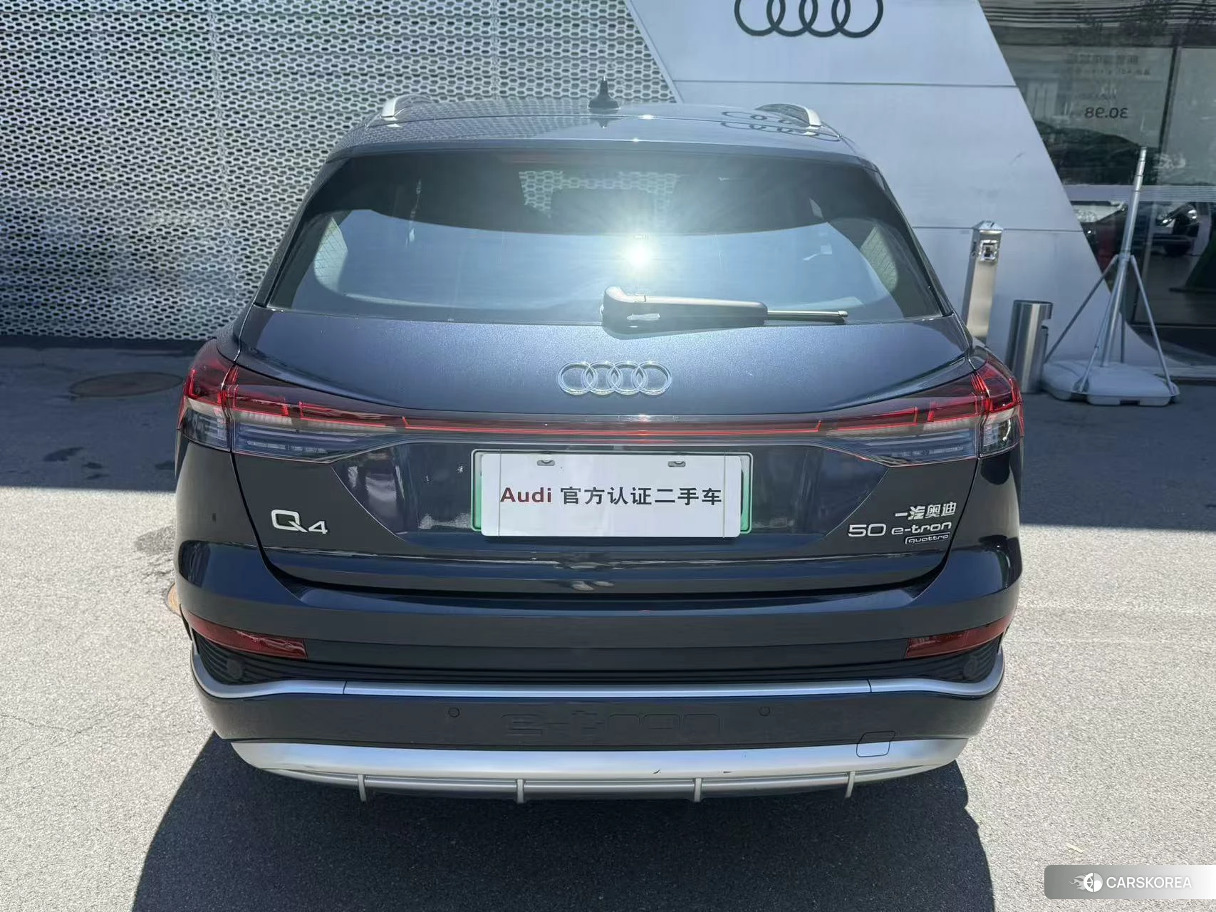 Audi Q4 2023 Синий из Китая, фото 4