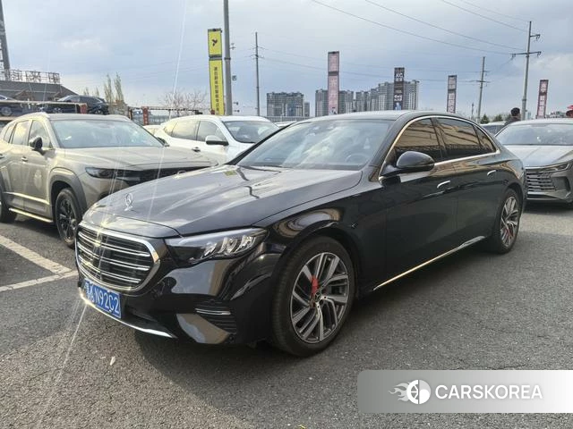 Mercedes-Benz E-class 2025 Черный из Китая, фото 6