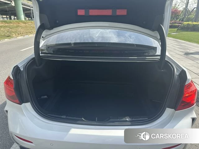 BMW 1 series id 4278972 из Китая 18