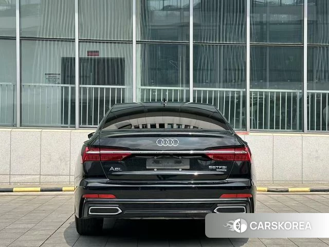 Audi A6L 2021 Черный из Китая, фото 6