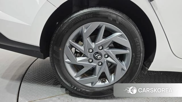 Hyundai The New Avante (CN7) id 4635407 из Кореи 24