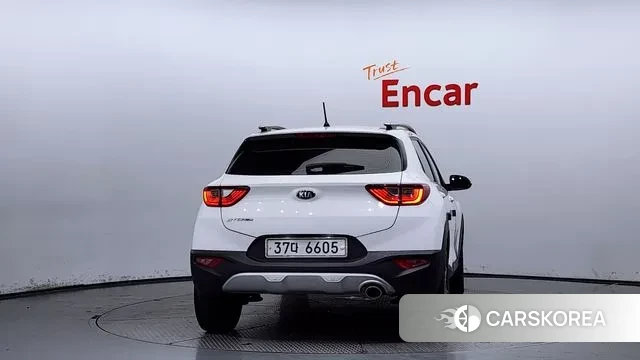 Kia Stonic id 3018723 из Кореи 14