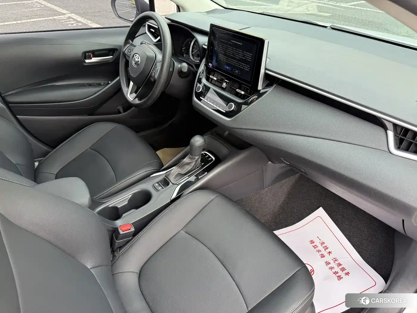 Toyota Corolla 2023 Белый из Китая, фото 4
