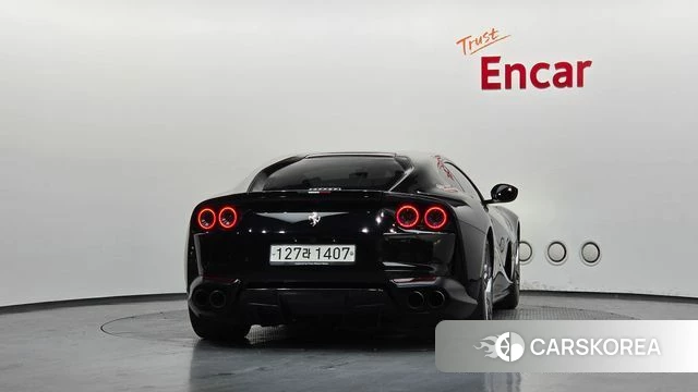 Ferrari 812 Superfast id 4625660 из Кореи 14