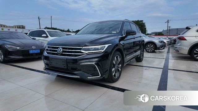 Volkswagen Tiguan L 2025 Черный из Китая, фото 6