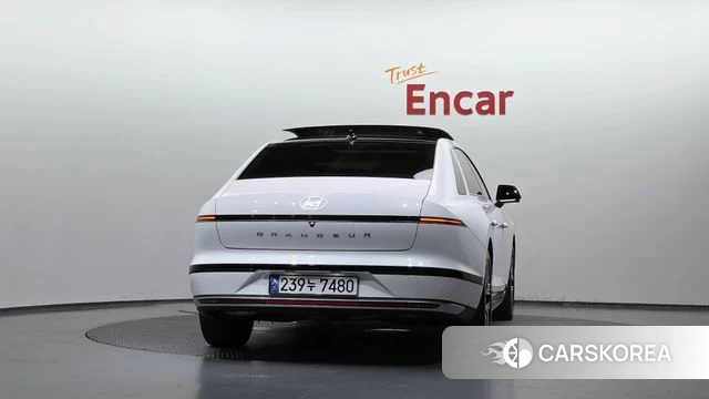 Hyundai Grandeur (GN7) id 4585021 из Кореи 30